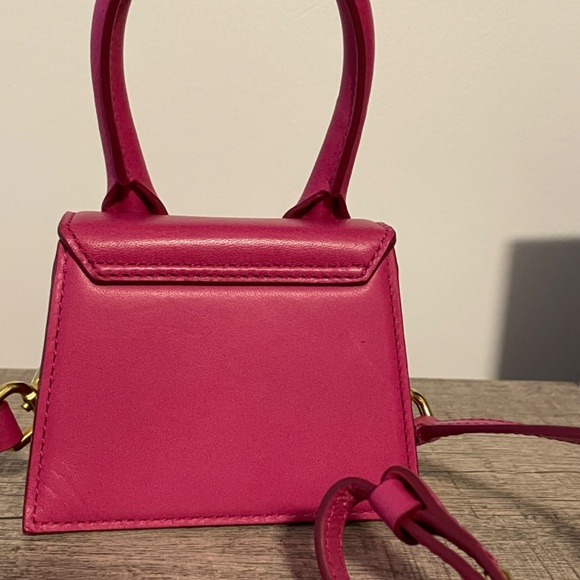 Jacquemus Le Chiquito Mini Bag - Picture 5 of 8